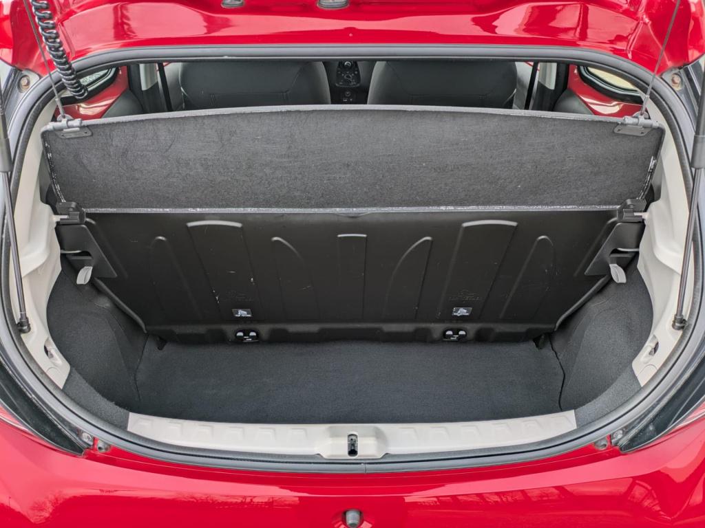 Toyota Aygo 1.0 vvt-i x-fun | airco | bluetooth