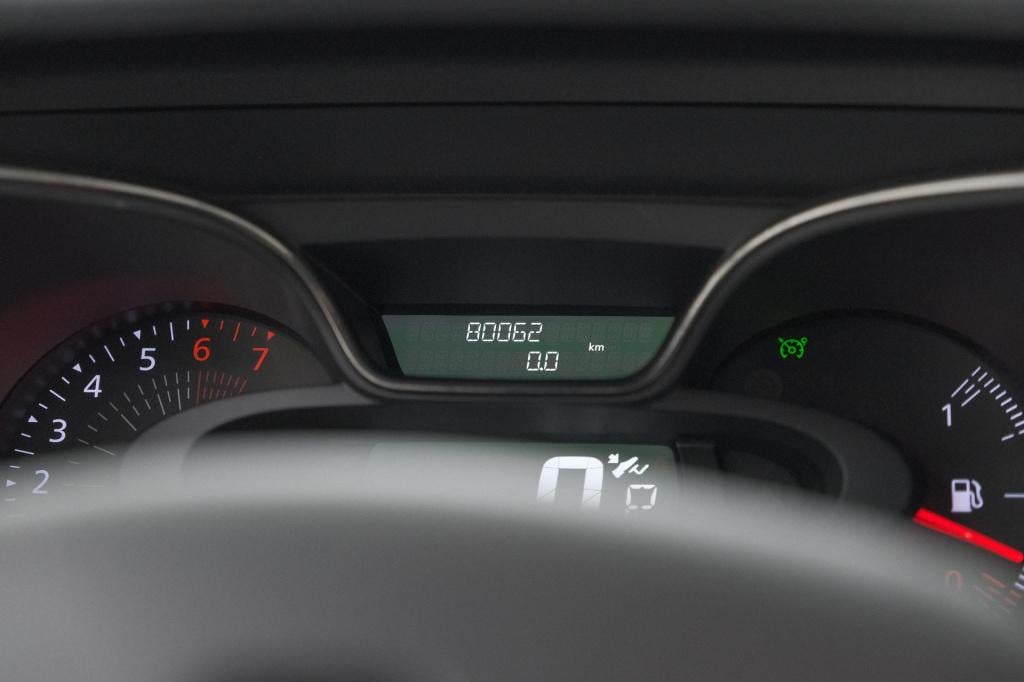 Renault Captur tce 150 edc intens | trekhaak | camera | dodehoekdetectie | 