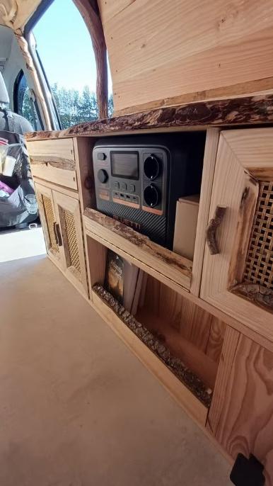 Als nieuwe Microcamper Volkswagen Caddy Maxi 2.0 TDi, Jaar APK en beurt