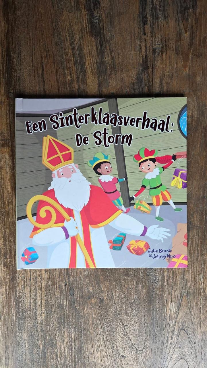 🎈4 Sinterklaasboeken van Julie Brands & Jeffrey Wins