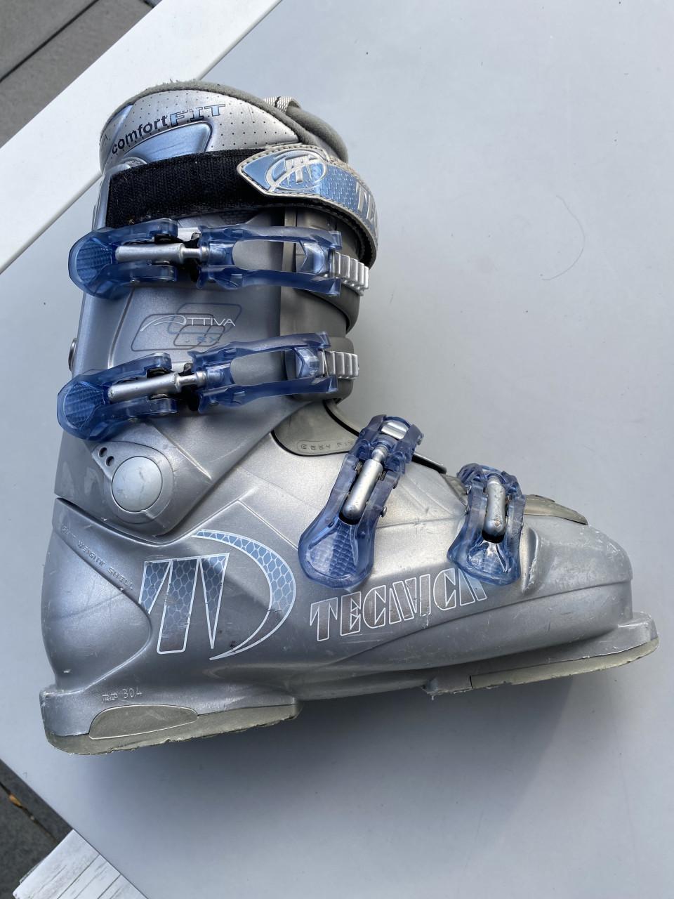 Skischoenen maat 41-42