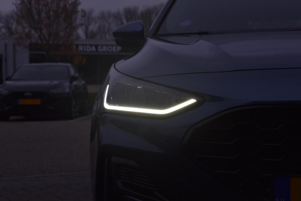 Ford Focus 1.0 ecoboost hybrid 155 pk st line style