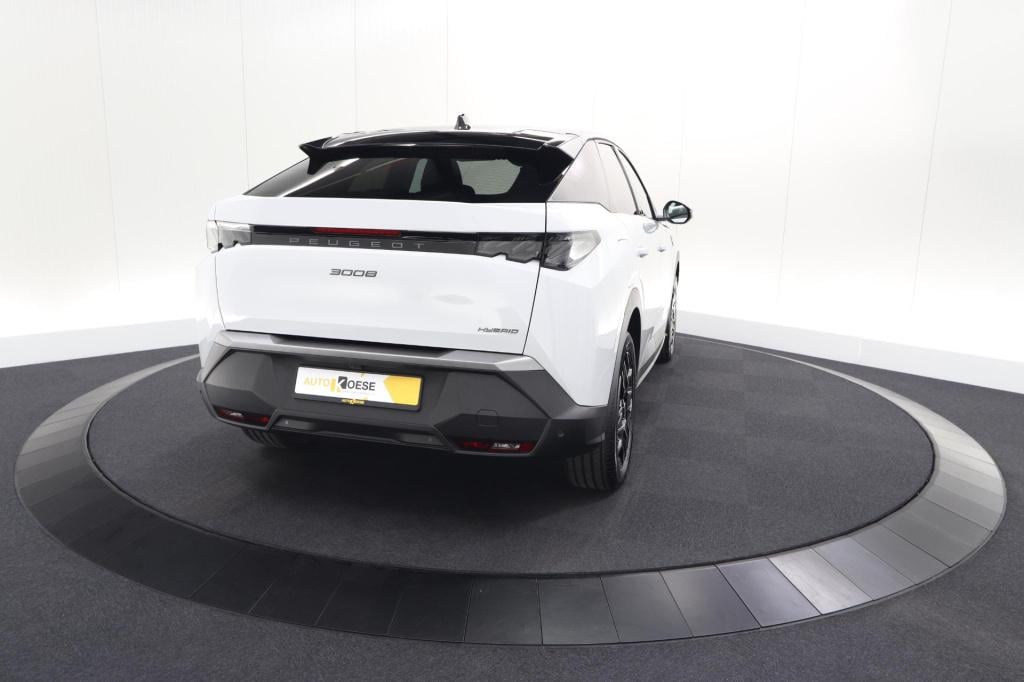 Peugeot 3008 1.2 hybrid 145 gt | camera | adaptieve cruise control | elektr