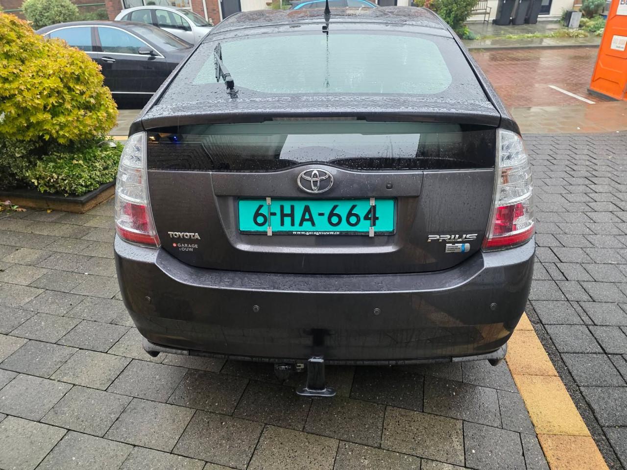 Tekoop zeer mooie Toyota Prius 1.5 Business Edition Automaat