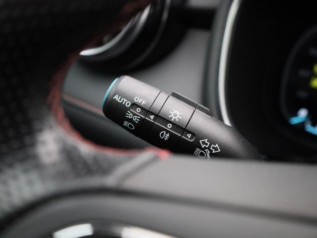 MG Ehs 1.5 tgdi phev aut. luxury | 360 camera | panoramadak | lederen bekle