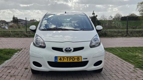 Aygo 1.0-12V Comfort Navigatie | 2012 | AIrco | 5-Deurs | NAP | APK 3-2027
