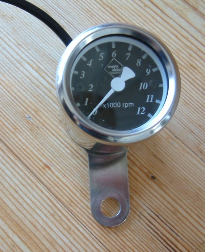 Nieuwe km en toeren tellers