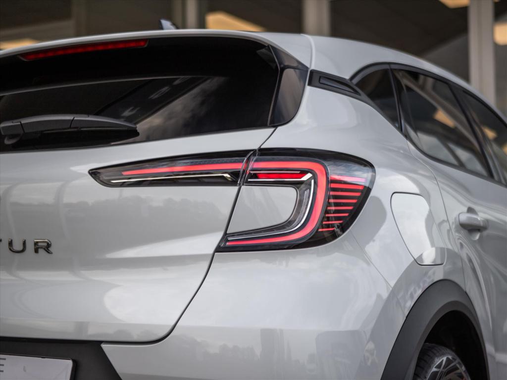 Renault Captur mild hybrid 160 techno automaat | trekgewicht 1500kg | stoel