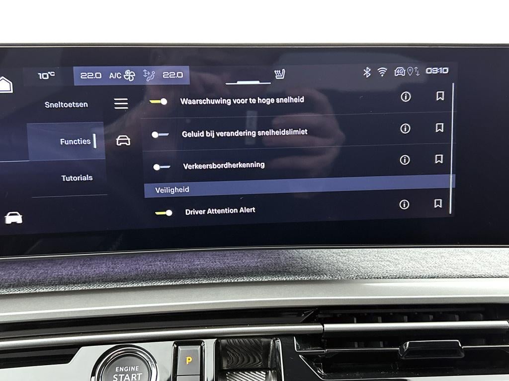 Peugeot 3008 hybrid 145 pk automaat gt | elektrische acherklep | adaptive c