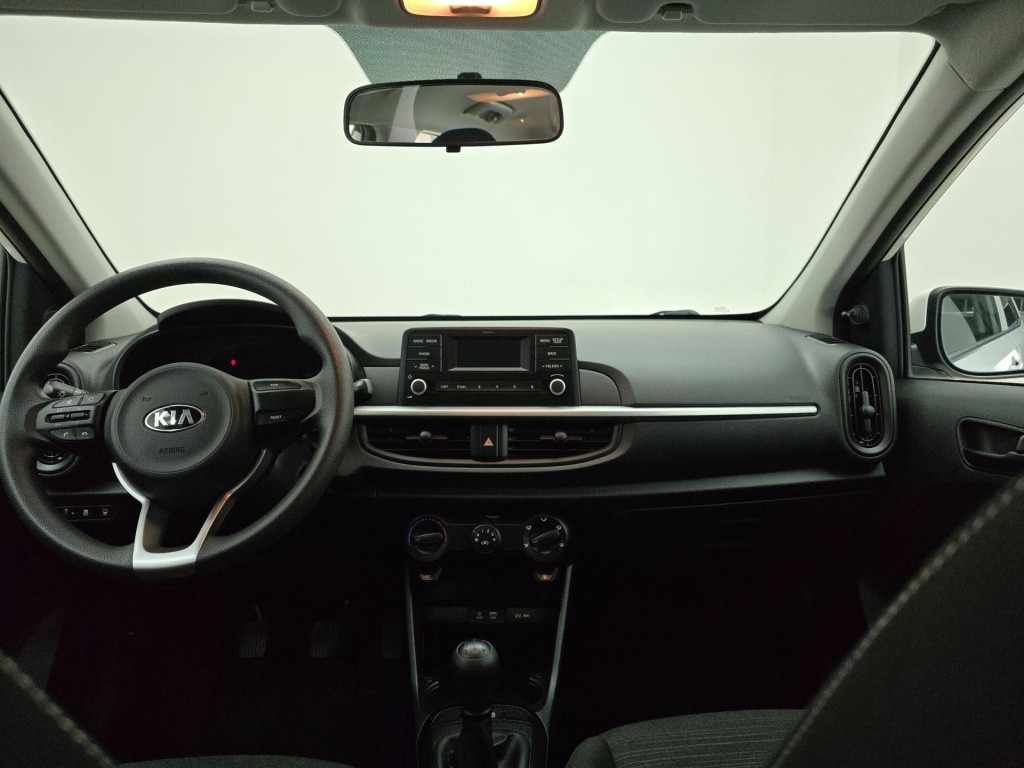 Kia Picanto occasion dealer auto met sportvelgen en bluetooth audio | tweed