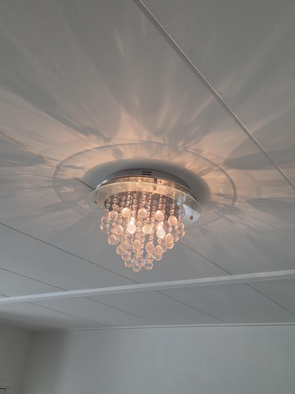 Luxe plafondlamp met kristallen hangers