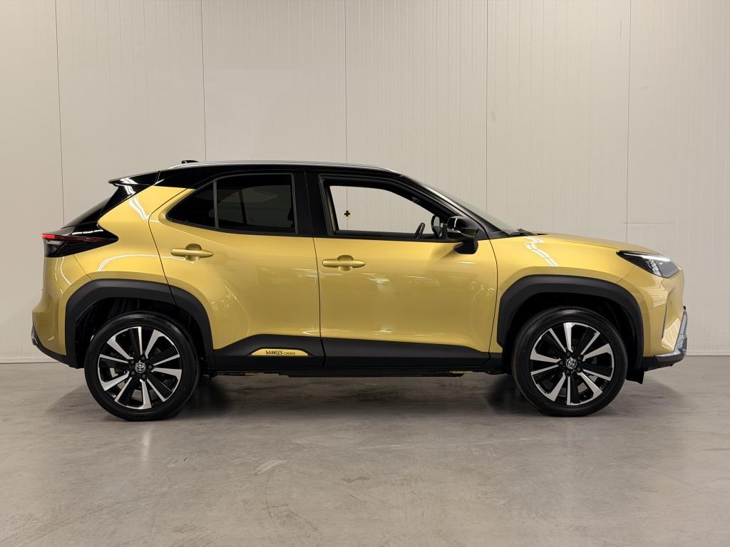Toyota Yaris Cross 1.5 hybrid launch edition| jbl |hud| awd| stoelverw+stuu