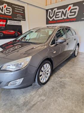 Te koop Opel Astra Sports Tourer 1.4 Turbo Anniversary Edition!!!