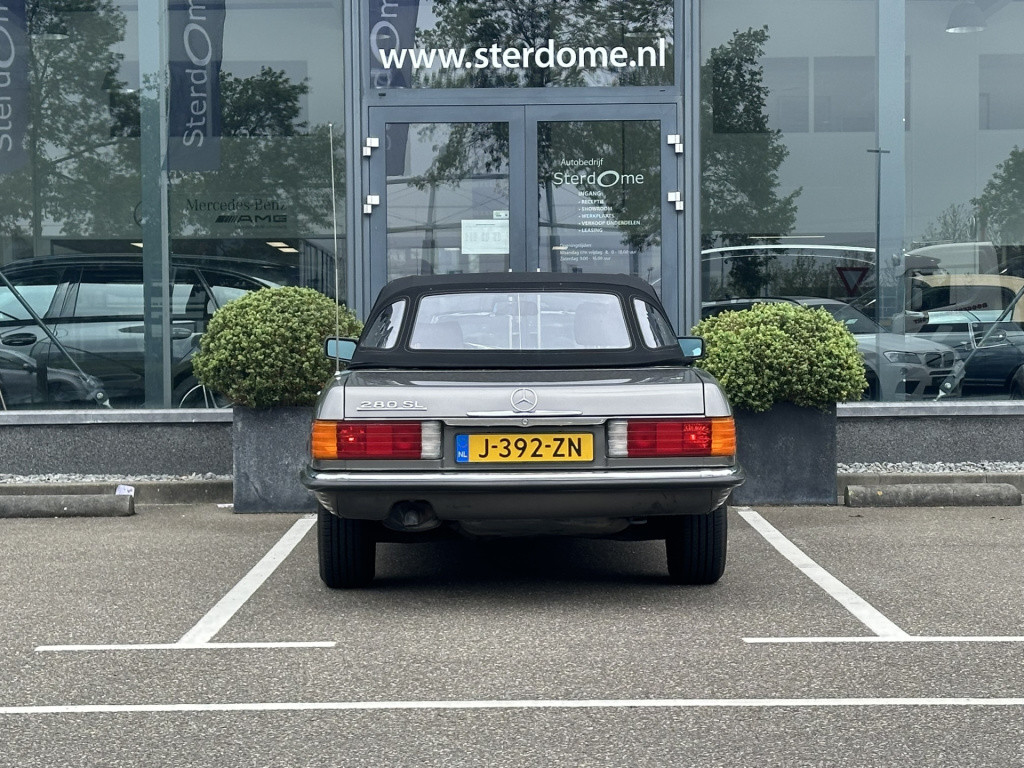 Mercedes-Benz Sl 280 sl i automaat i hout inleg i kroonkurk velgen i airco 