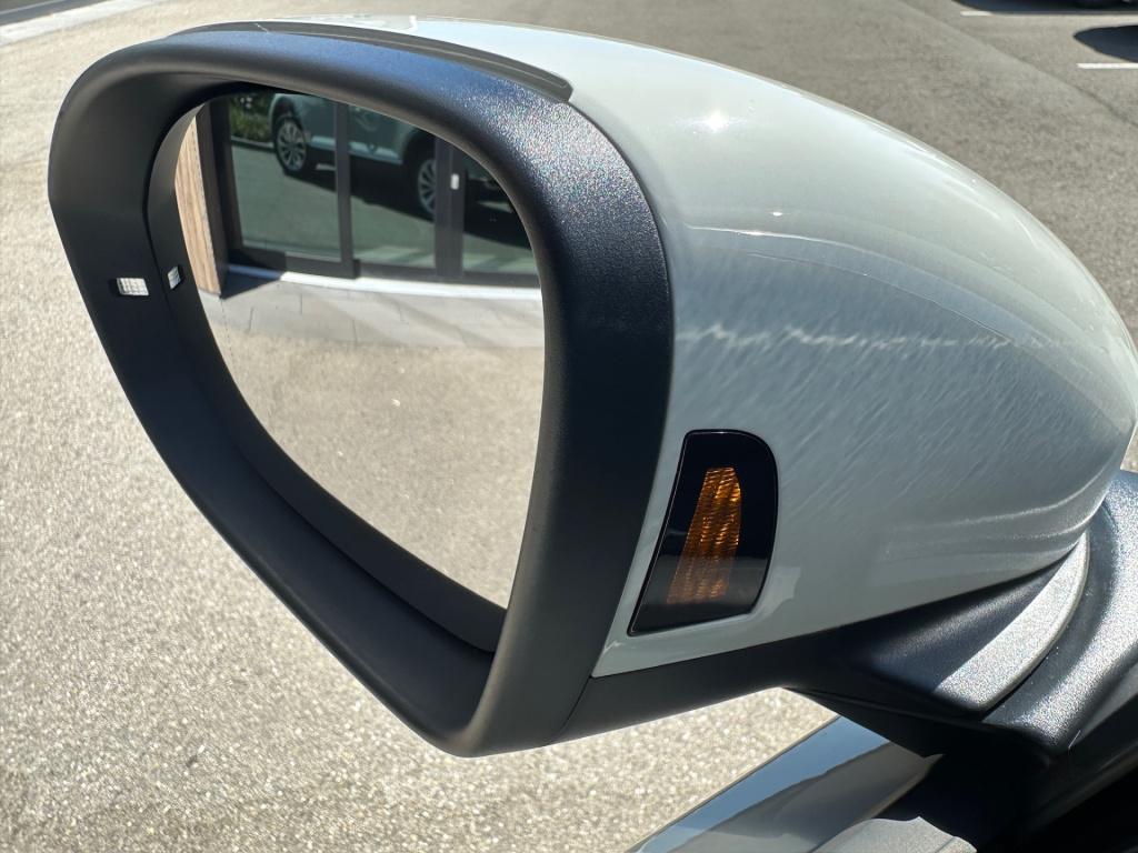 Volkswagen T-roc 1.5 tsi 150pk dsg style carplay | trekhaak | camera | keyl