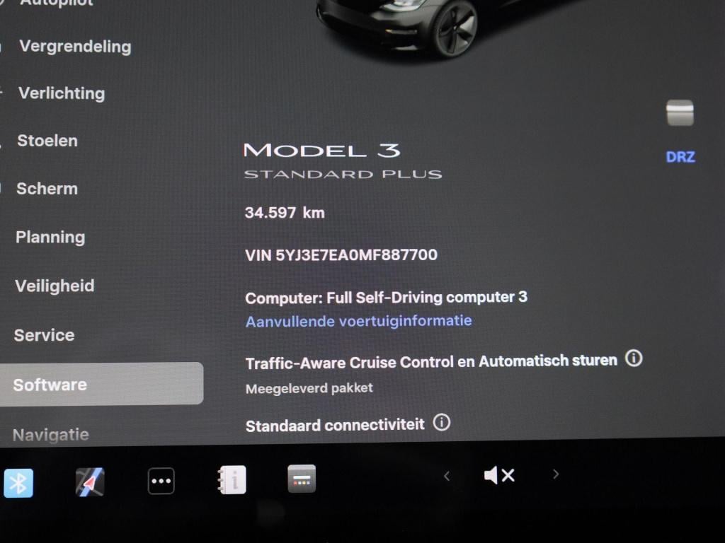 Tesla Model 3 standard rwd plus 60 kwh | automaat | panorama dak | stoel ve