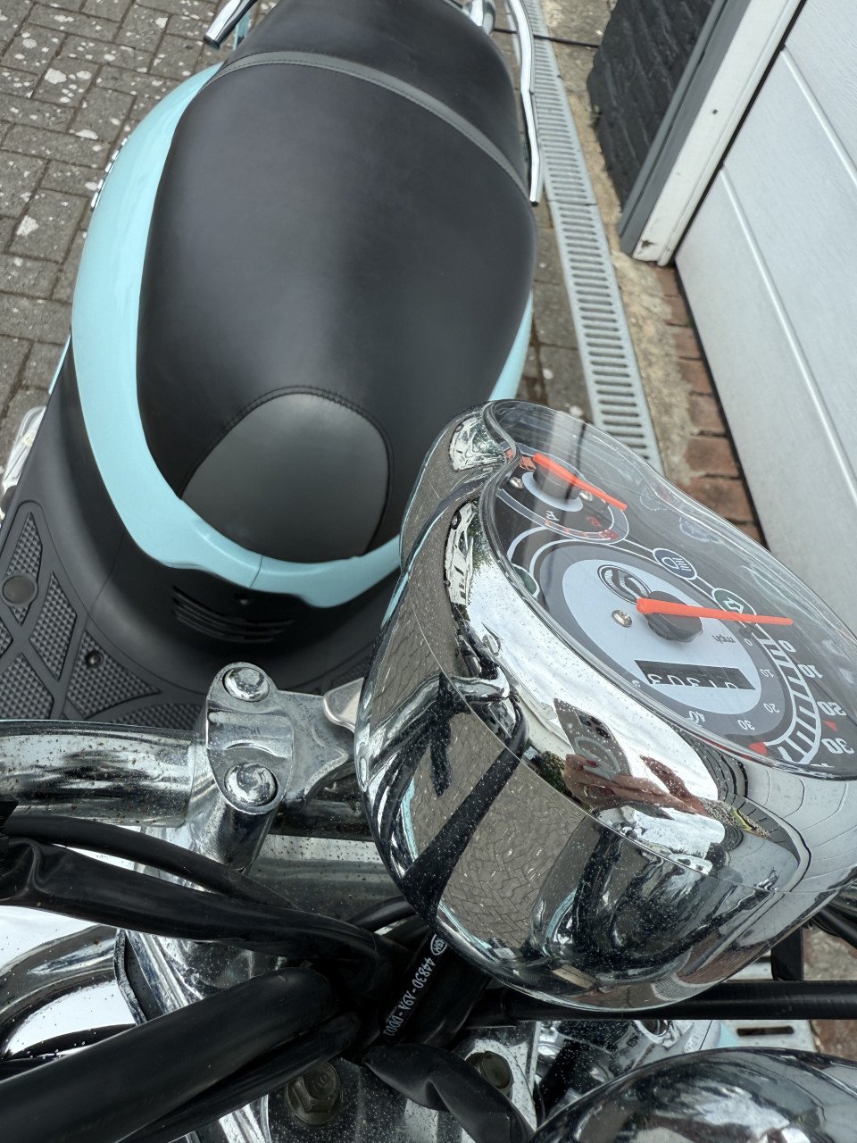Sym Allo snorscooters twee stuks (prijs per stuk)