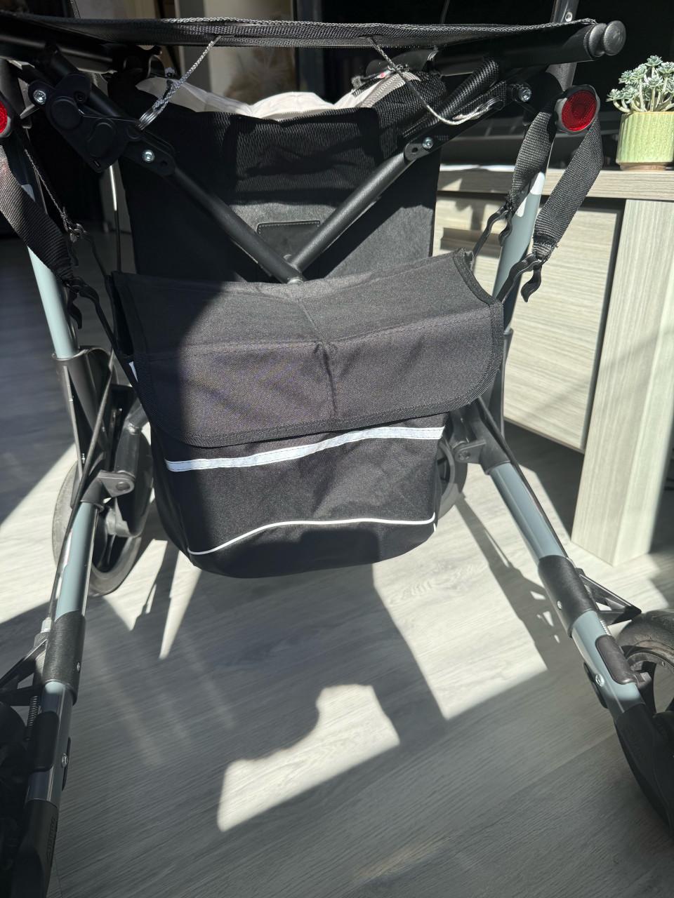 Topro Troja Rollator – Zo goed als nieuw + extra tas & bon