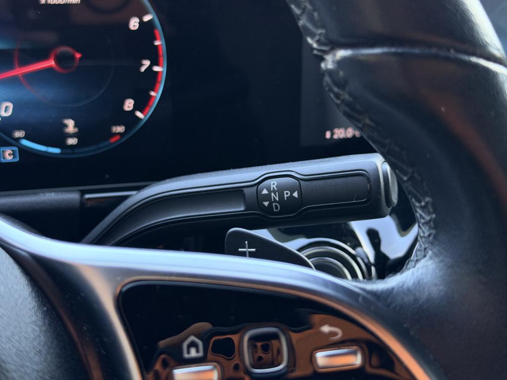 Mercedes-Benz Gla-klasse 200 business solution luxury