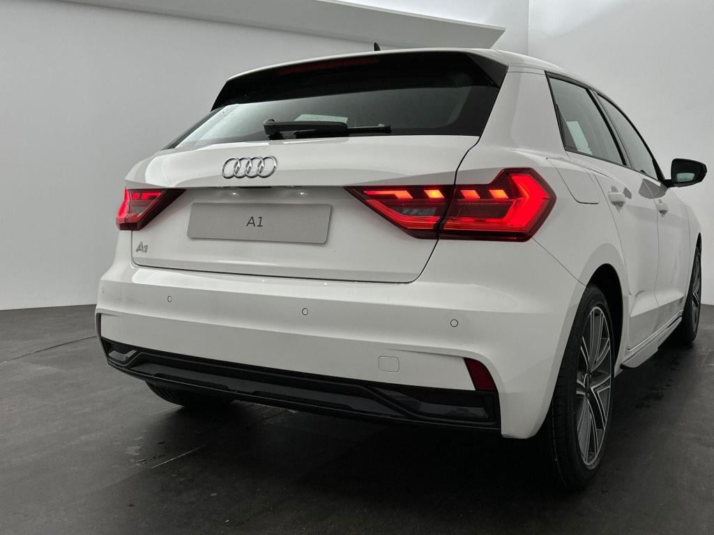 Audi A1 Sportback advanced edition 25 tfsi 70 kw / 95 pk sportback 5