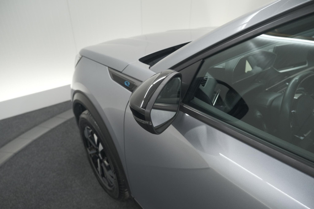 Peugeot E-2008 ev allure pack 50 kwh | 3 fase laadfunctie | camera | naviga