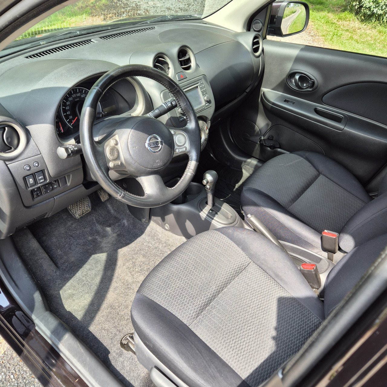 Nissan micra 1,2 automaat 5 deurs