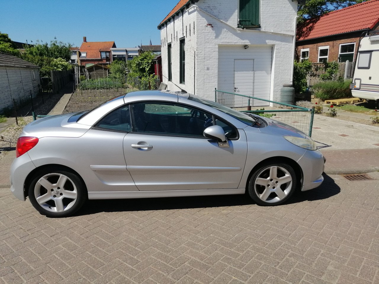 Auto