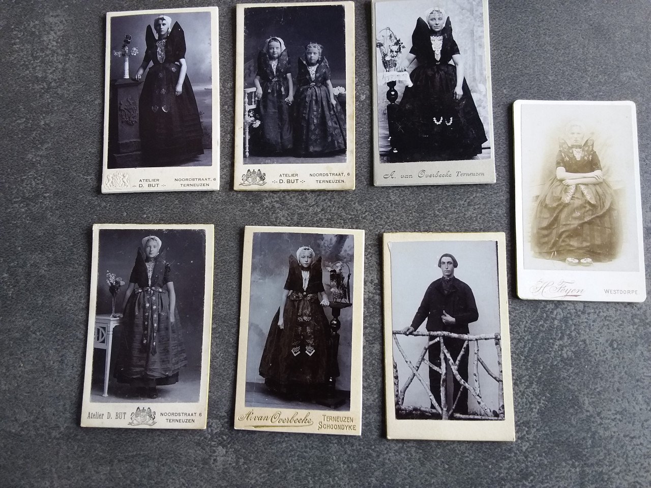Tekoop gevraagd Carte visite Zeeuwse  klederdracht