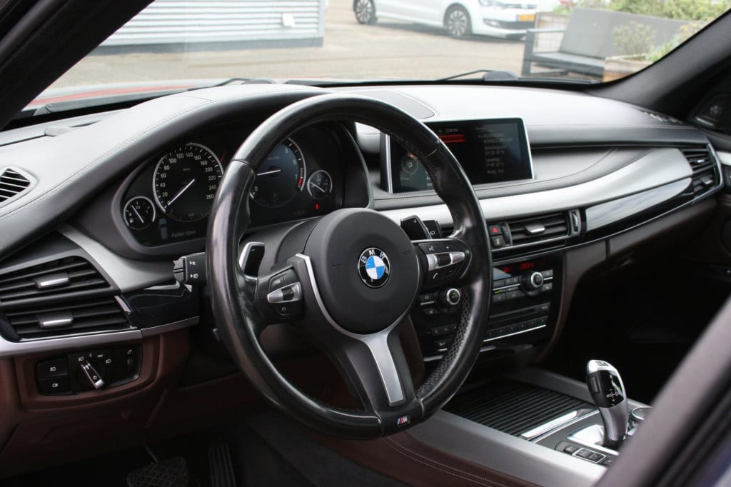 BMW X5 xdrive40e high executive