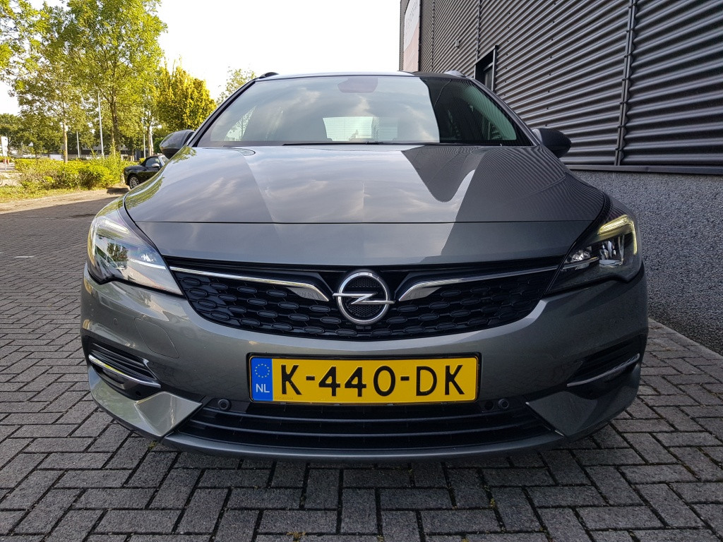 Opel Astra sports tourer edition 1.2