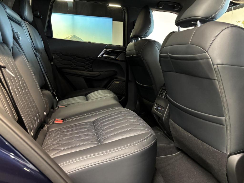 Mitsubishi Outlander 2.4 phev instyle