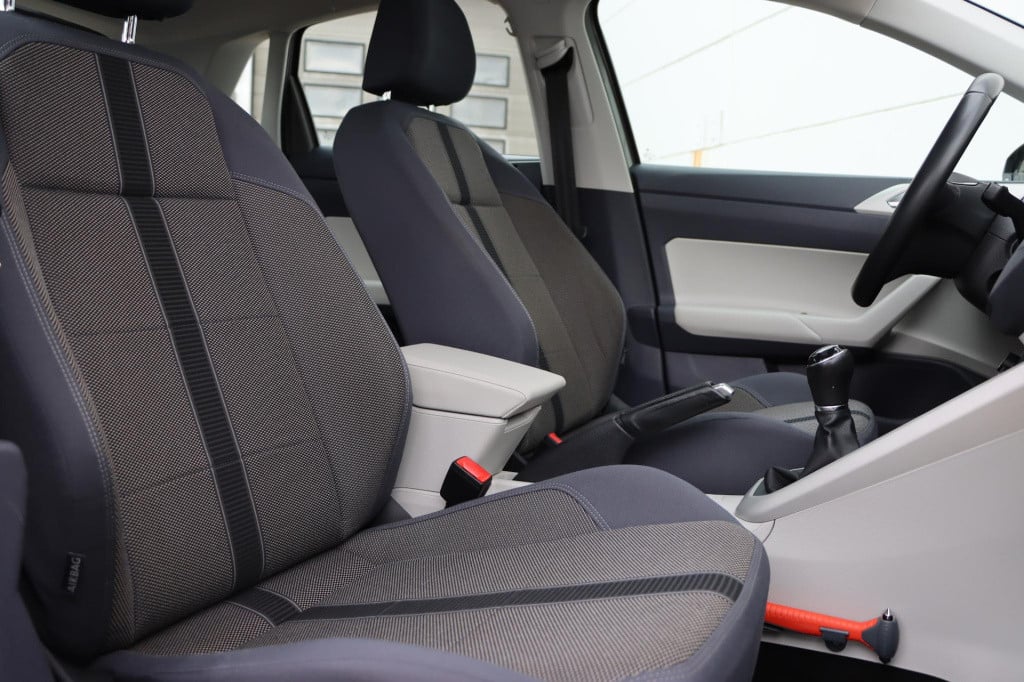 Volkswagen Polo 1.0 tsi highline