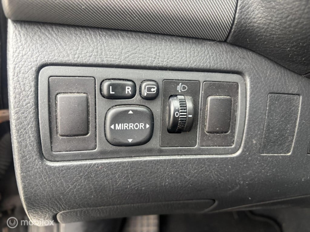 Toyota Avensis wagon 1.8 vvti luna business