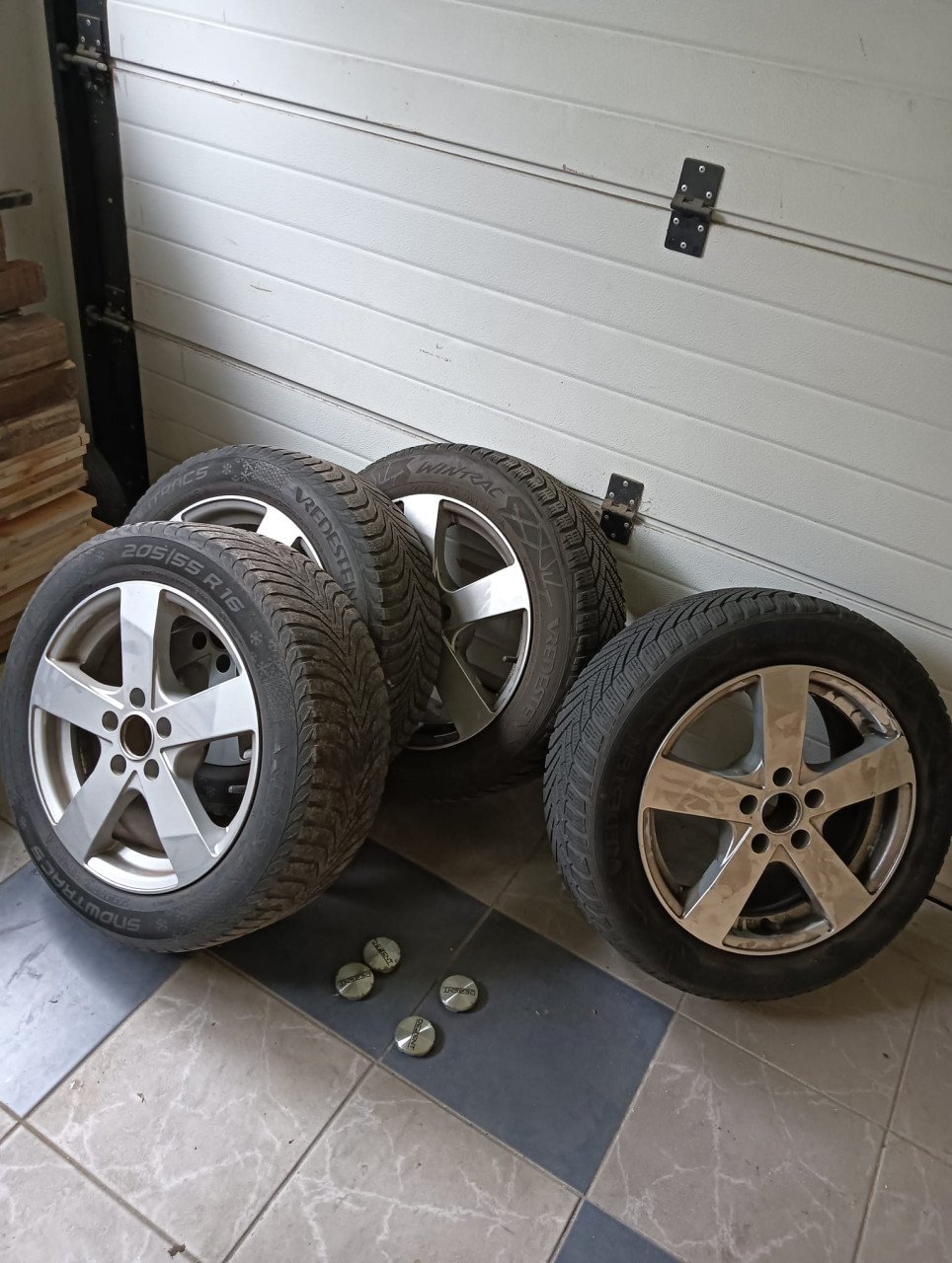 Velgen met winterbanden peugeot 308