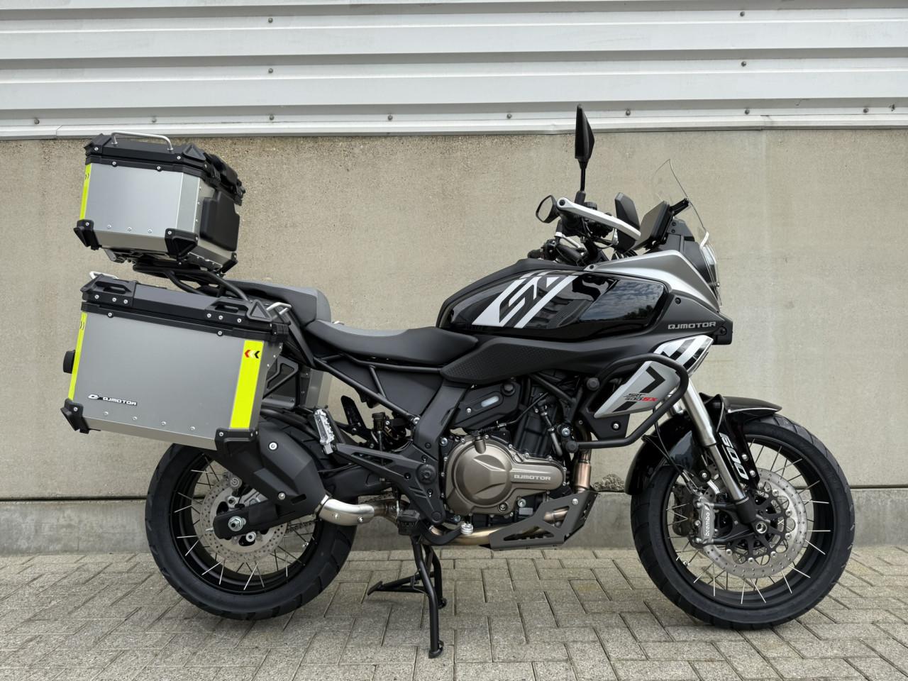 QJMotor SRT 600 SX Touring | Zeer compleet | Op voorraad