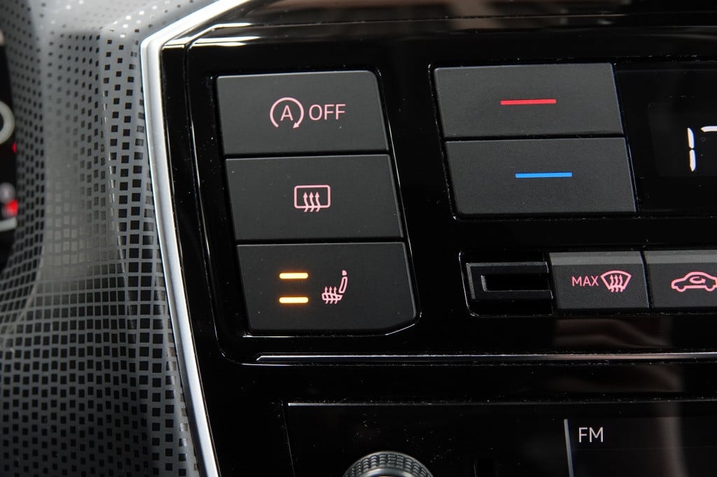 Volkswagen UP! 1.0 tsi high up! | cruise | pdc | bluetooth |