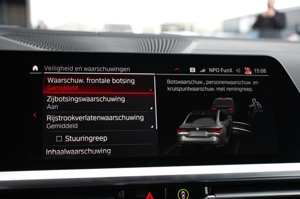 BMW M4 4-serie coupé competition | m race track pack | hud | laser | carbon