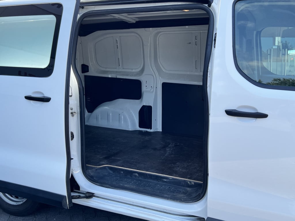 Toyota Proace worker 1.5 d-4d cool comfort | trekhaak | camera | apple/ and