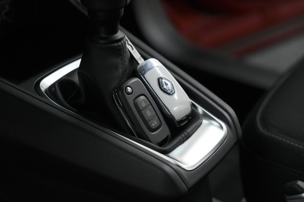 Renault Captur tce 100 zen | apple carplay | cruise control | dab+ radio