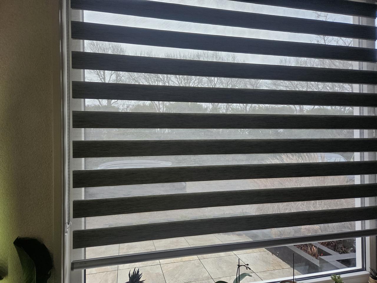 Nieuwe veneta Duo rolgordijn  170x 130