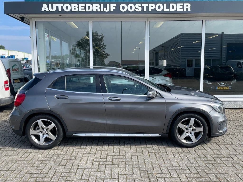 Mercedes-Benz Gla-klasse 180 prestige amg