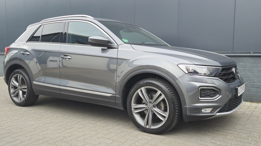 Volkswagen T-roc 1.5 tsi sport*acc*clima*navi*camera*blind spot*virtual*18 