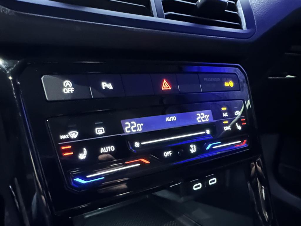 Volkswagen T-cross 1.0 tsi style *led*navi*appconnect*