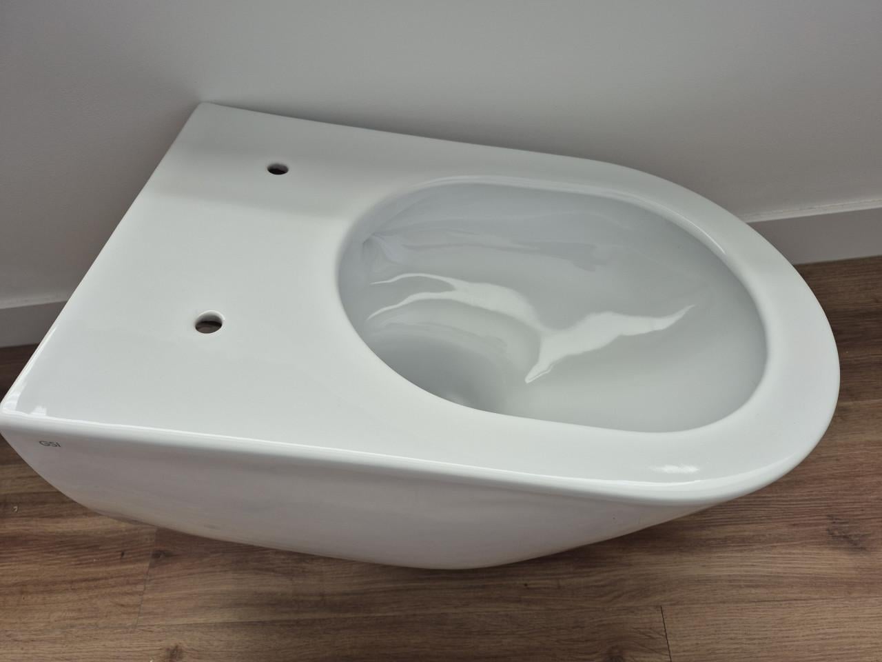Toiletpot met bril (randloos met swirl flush)