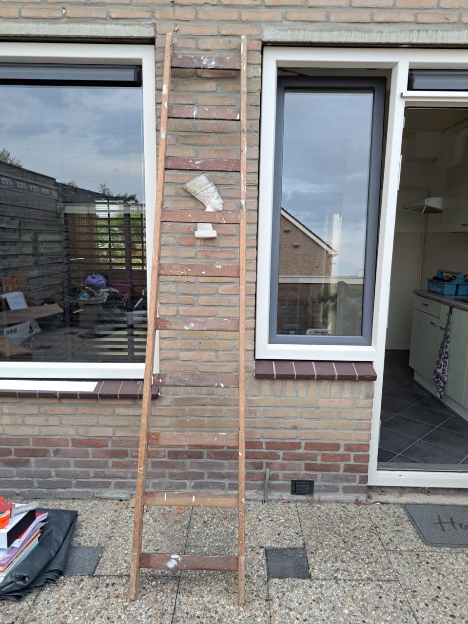 Te koop houten ladder
