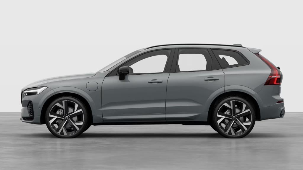 Volvo XC60 t6 awd gt ultra dark