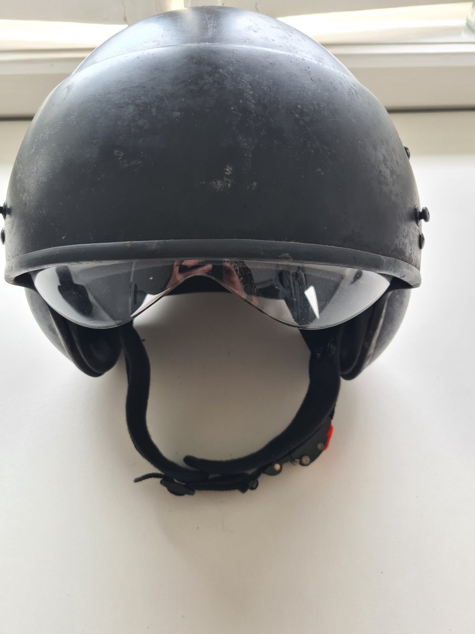 Red Bike mat zwarte helm Maat L