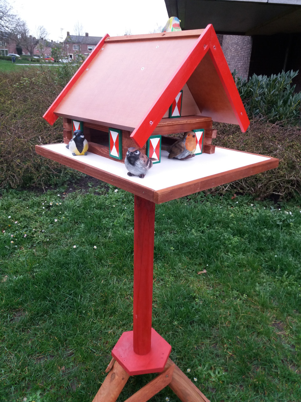 Vogelhuisjes te kust en te keur [ zie foto;s ]