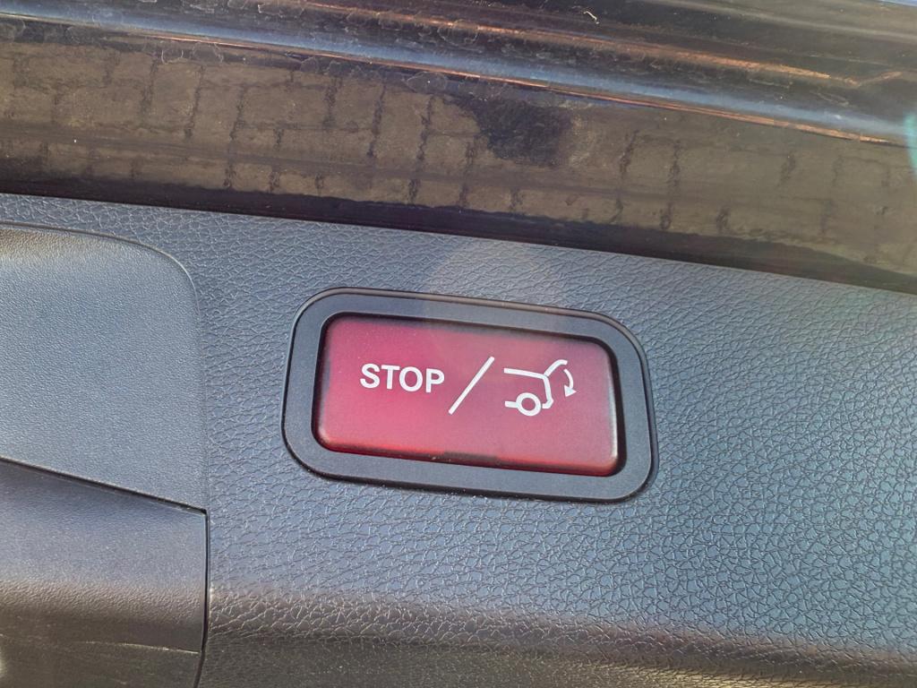 Mercedes-Benz E-Klasse estate 220 d business solution amg