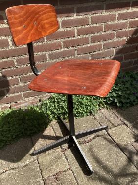 Schoolstoeltje